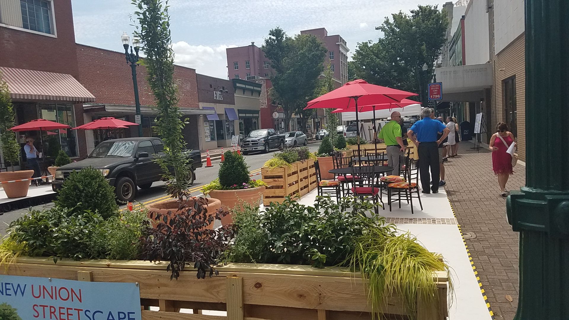 streetscape3.jpg